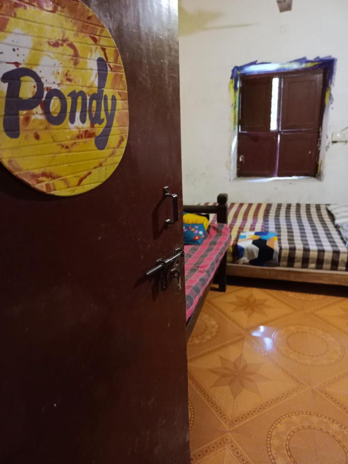 Gurukulam Hostel Пондичерри Экстерьер фото